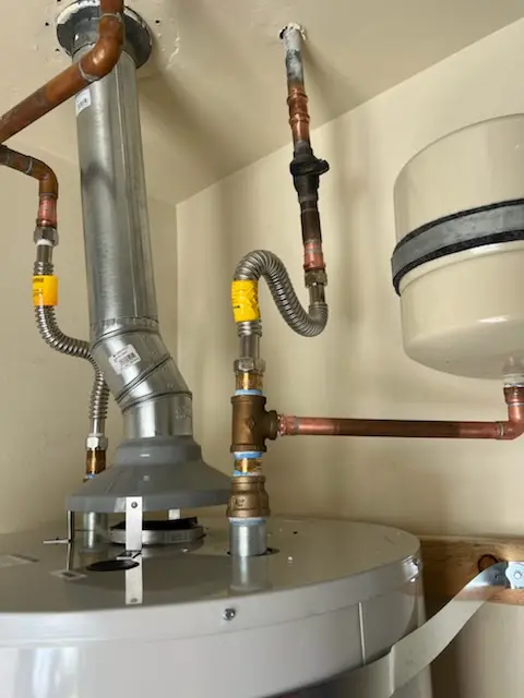 Water heater installation and plumbing repair in Buena Vista